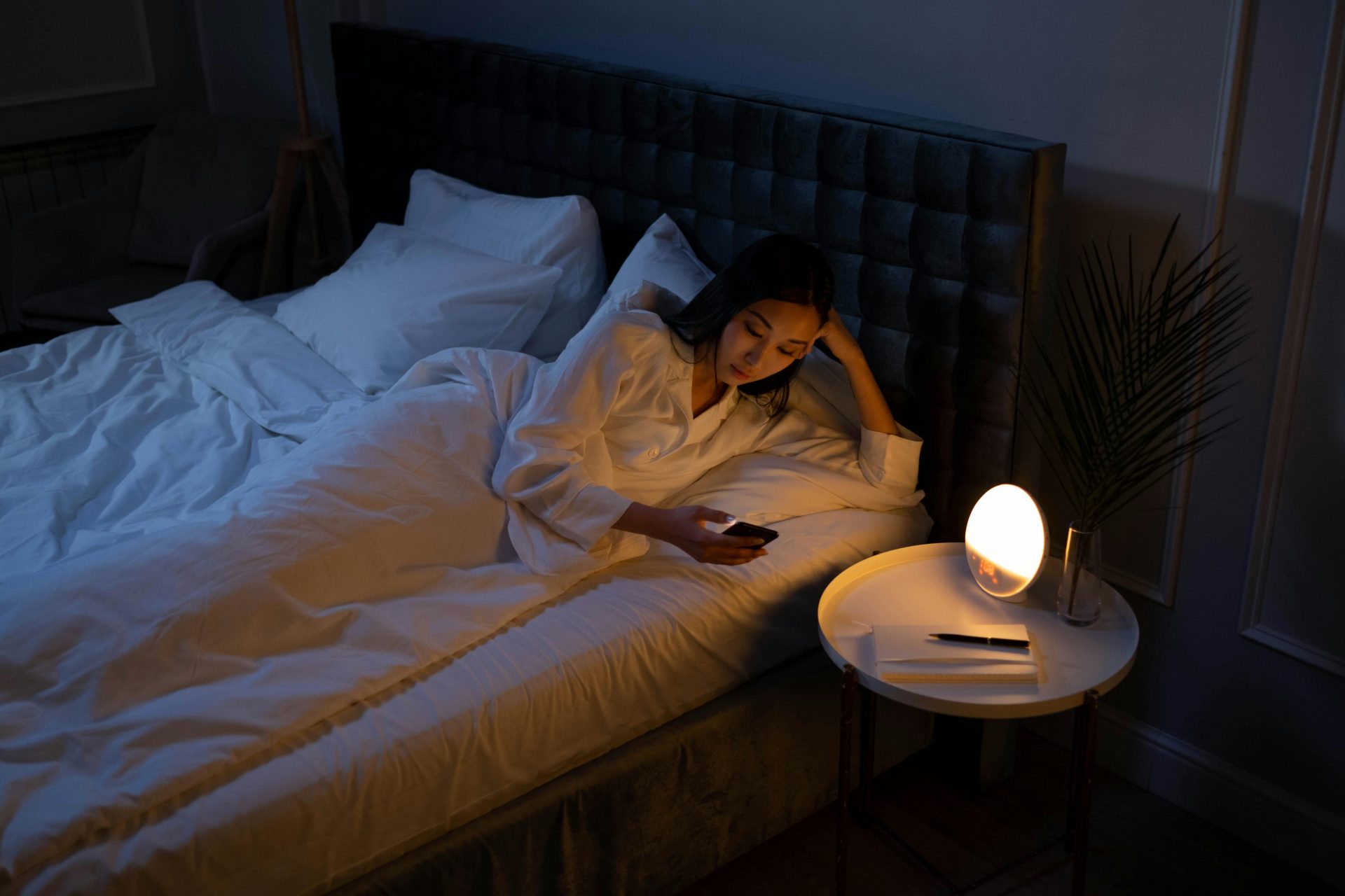 Imagen de cabecera para el artículo del Kratom como ayuda contra el insomnio